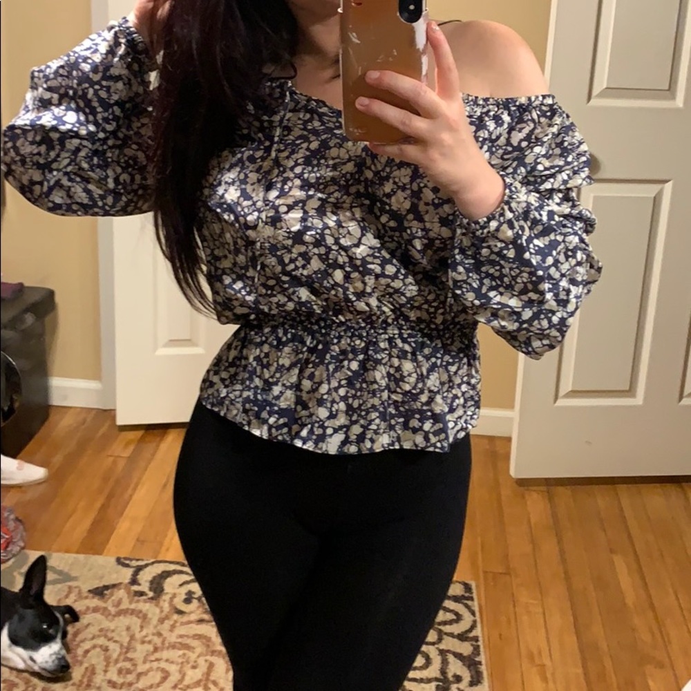 Michael Kors 100% silk off the shoulder blouse